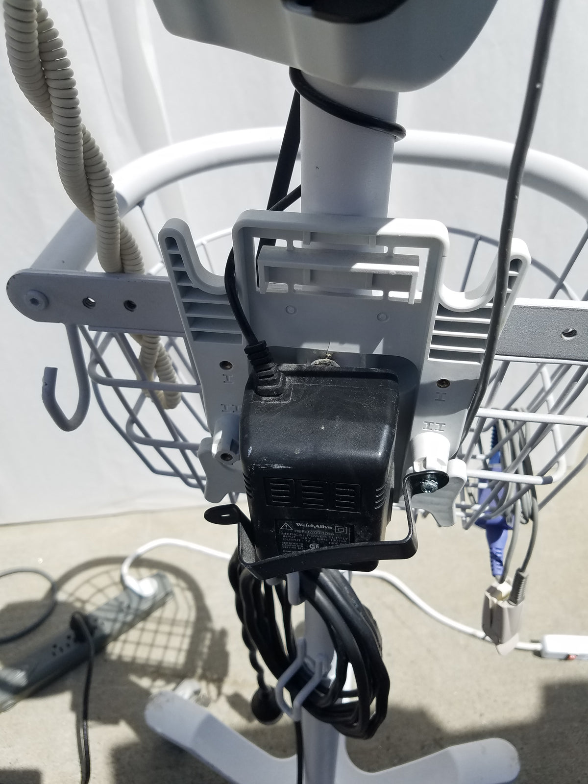 Welch Allyn Spot Vital Signs Patient Monitor With Stand