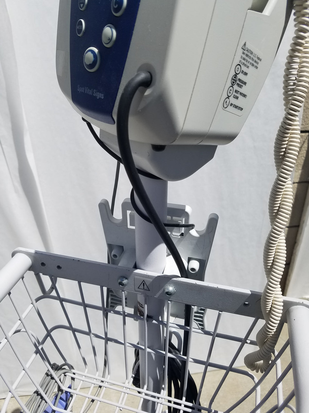 Welch Allyn Spot Vital Signs Patient Monitor With Stand