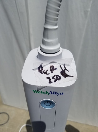 Welch Allyn GS 300 General Exam Light With Mobile Stand 100-240V 50-60Hz