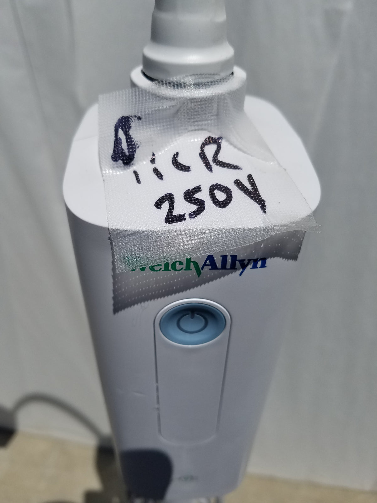 Welch Allyn GS 300 General Examination Light With Floor Stand