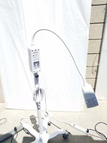 Welch Allyn GS 300 General Examination Light With Floor Stand