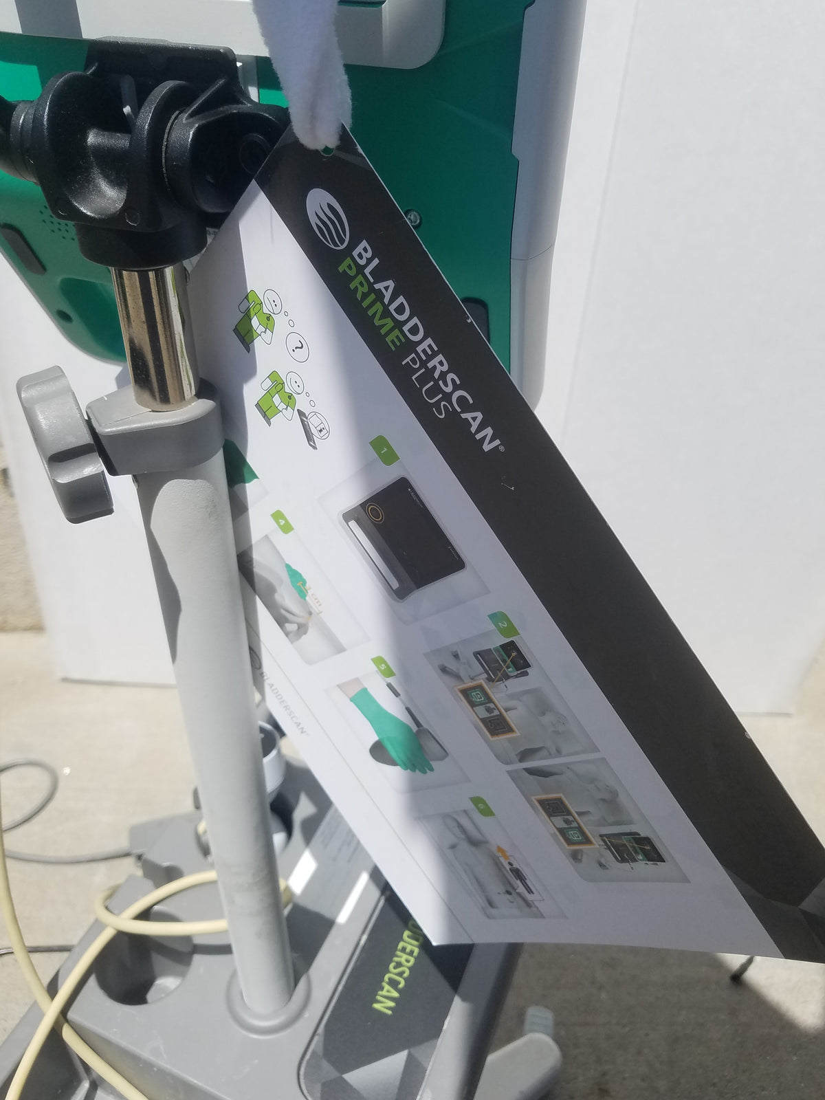 Verathon BladderScan Prime Plus Portable Scanner With Probe & Stand Ref 0570-0346