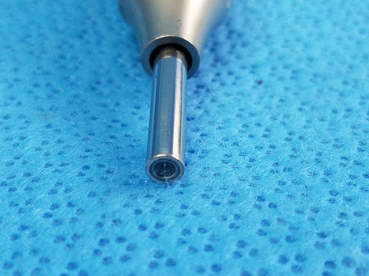 JedMed 39-8175 Video Camera Otoscope U.S. Patent 5,363,839