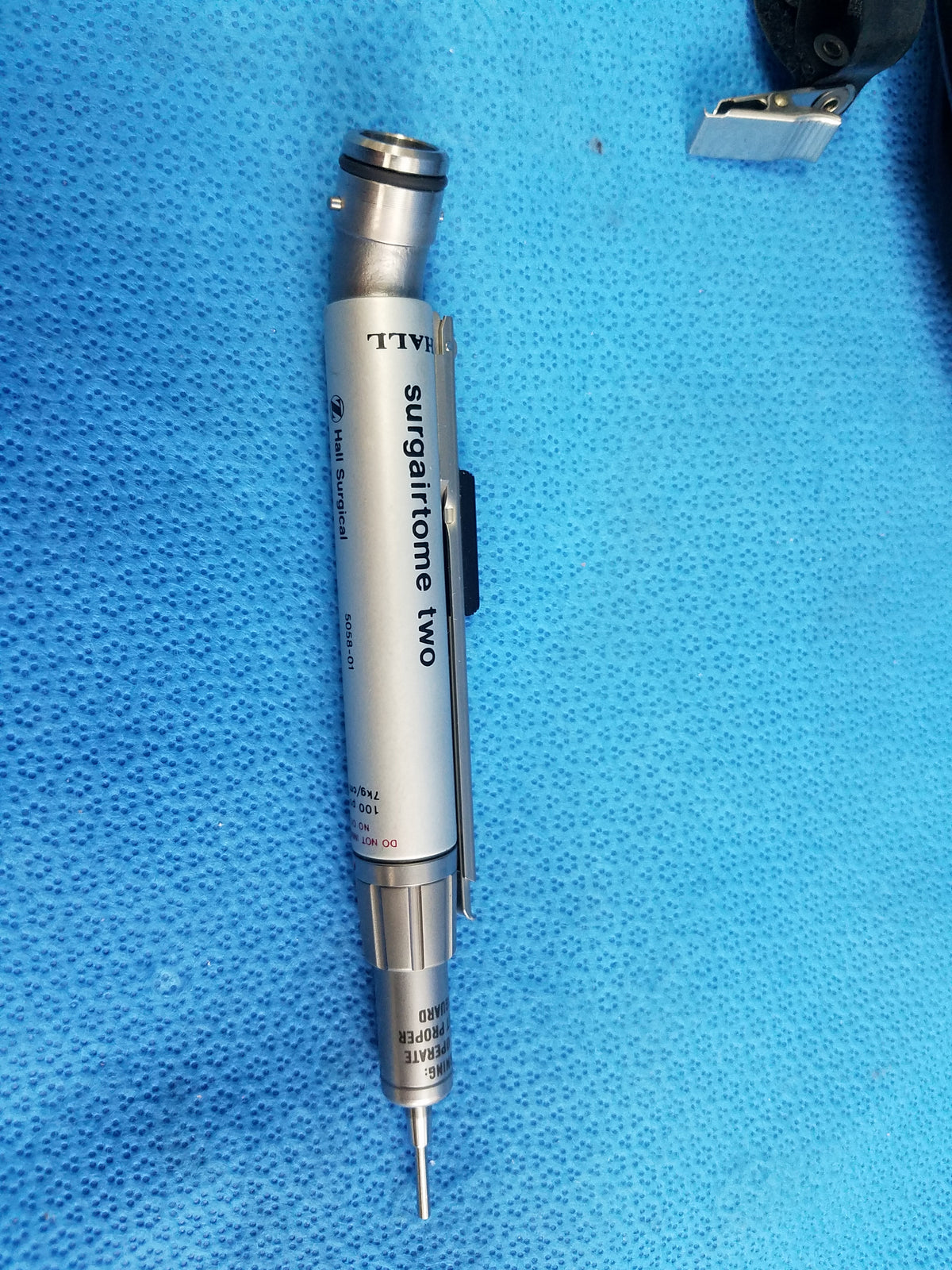 Hall Surgical 5058-01 Surgairtome Two Pneumatic Surgical Handpiece With Case & Pneumatic Hose