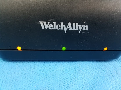 Welch Allyn 7114X Universal Desk Charger With 11720 Ophthalmoscope & 23810 Otoscope