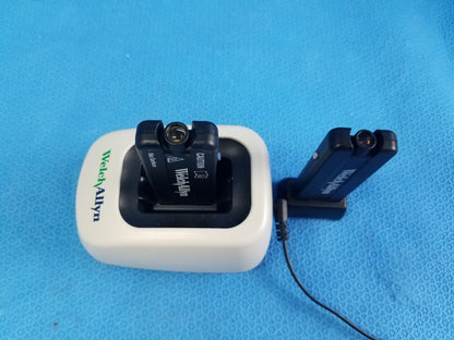 Welch Allyn 79910 KleenSpec Cordless LED Vaginal Illumination System & Charger