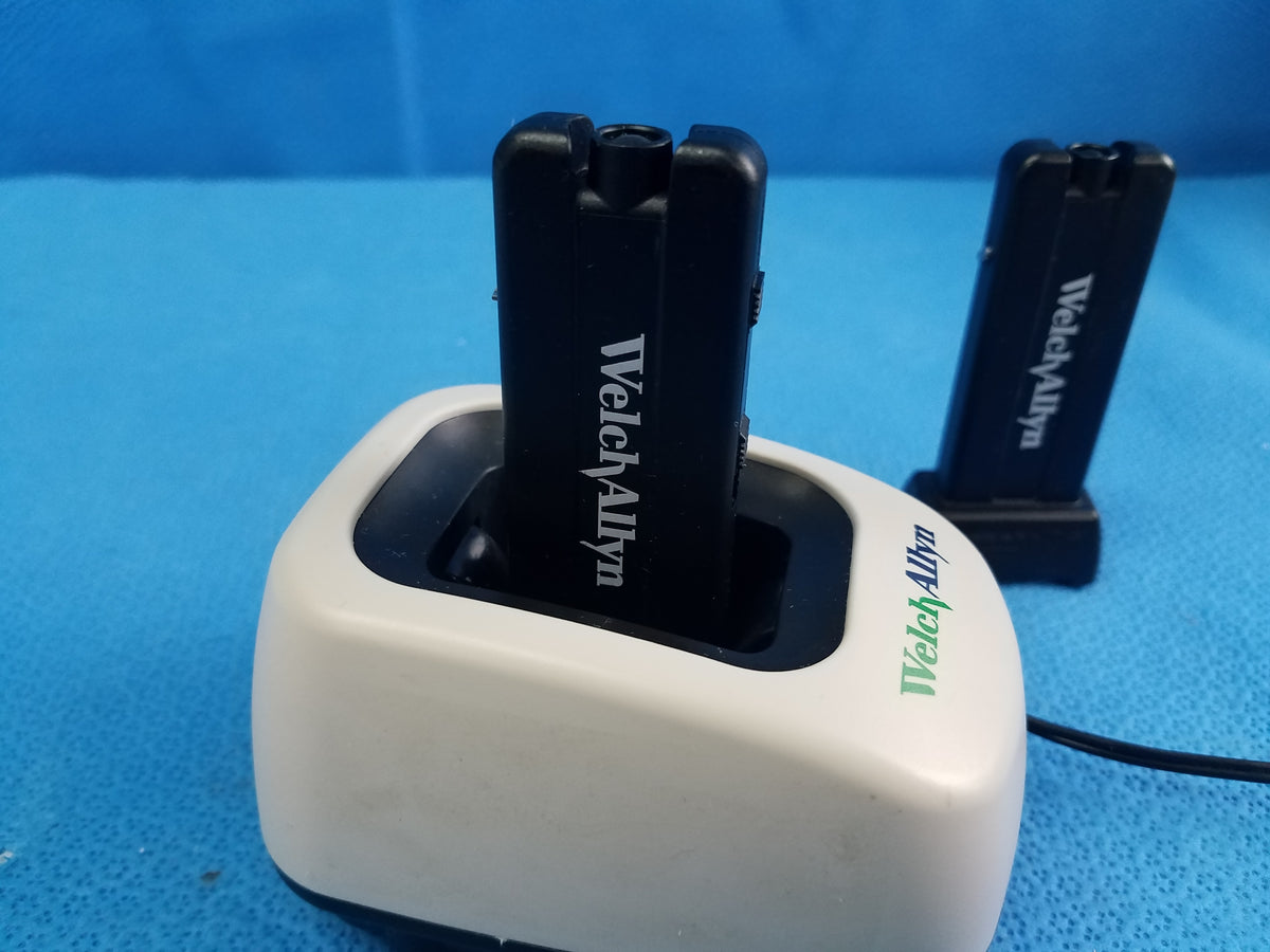 Welch Allyn 79910 KleenSpec Cordless LED Vaginal Illumination System & Charger