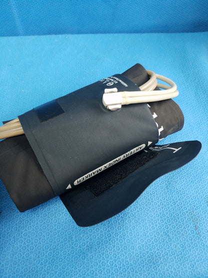 Welch Allyn 45MTO Spot Vital Signs LXI Patient Monitor Ref 901056 With Blood Pressure Cuffs
