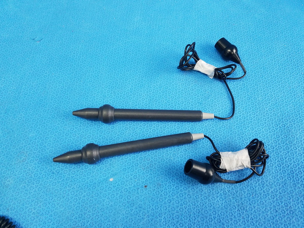 TENS Pro 900 Handheld Stimulator Acupuncture Kit With Case