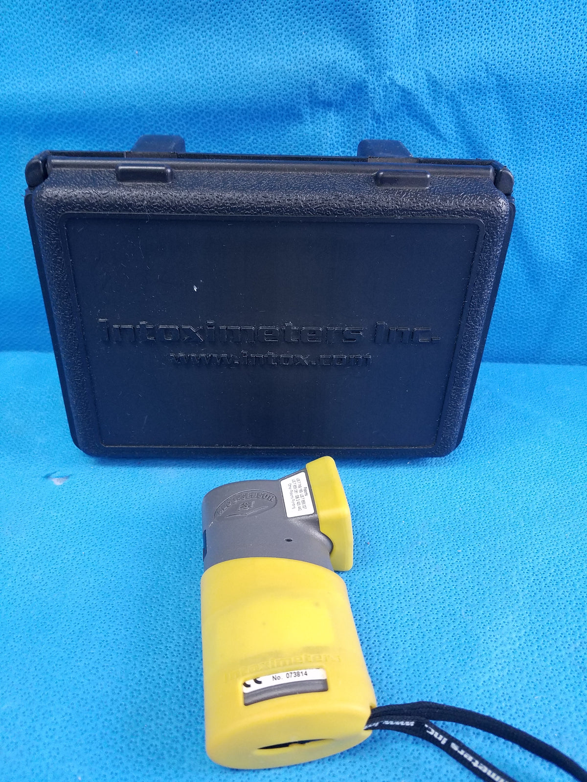 Intoximeters Alco Sensor FST Portable Alcohol Test Breathalyzer With Case