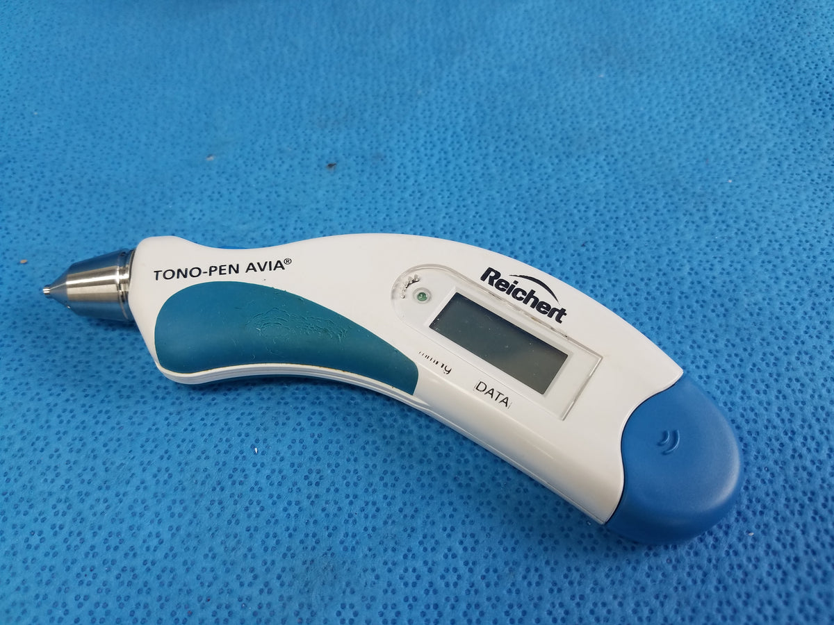 Reichert Avia Tono-Pen Applanation Tonometer With Case