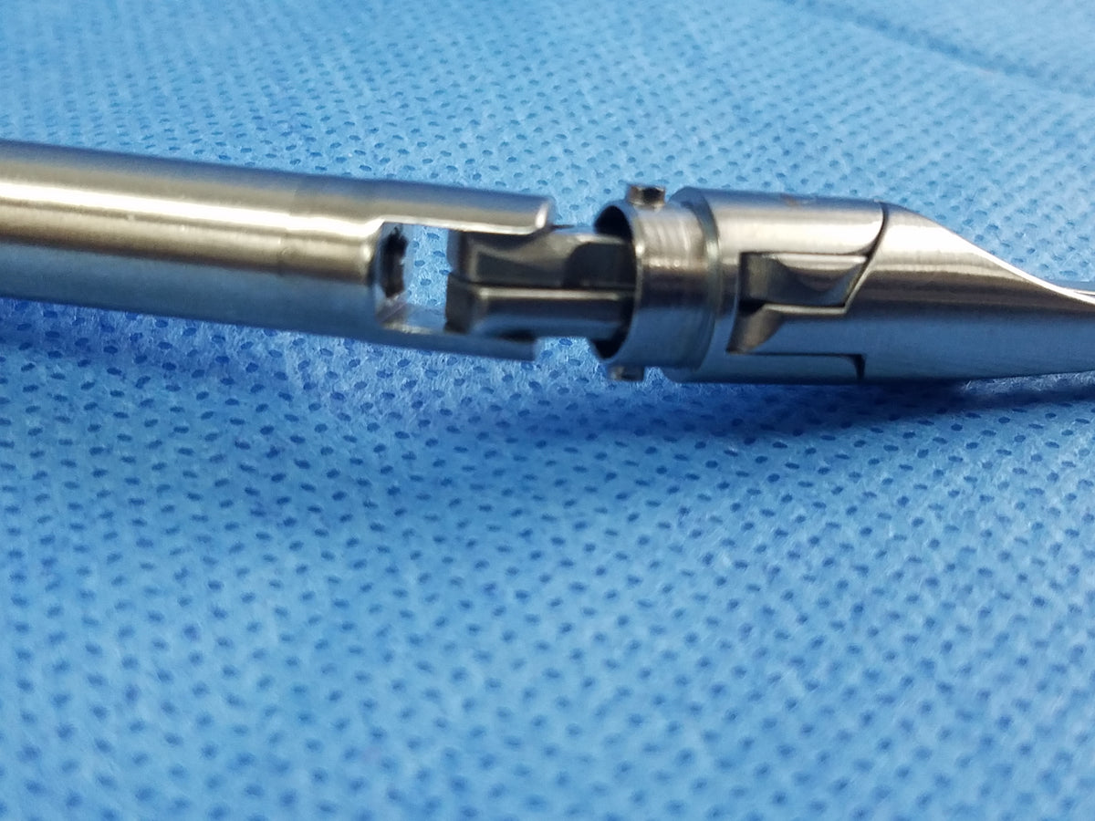 Surgical Instrument Endoscopic Grasper Tip US Patent #5527339