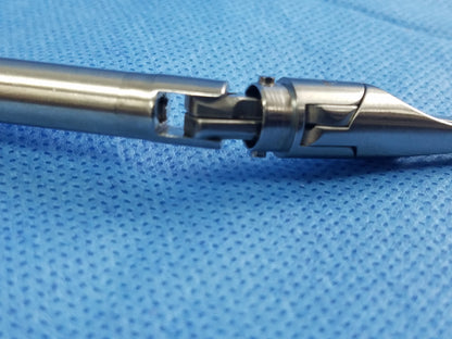 Surgical Instrument Endoscopic Grasper Tip US Patent #5527339
