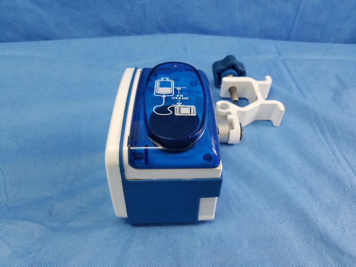 Covidien Kangaroo Joey Enteral Feeding Pump With Pole Clamp P/N 383491