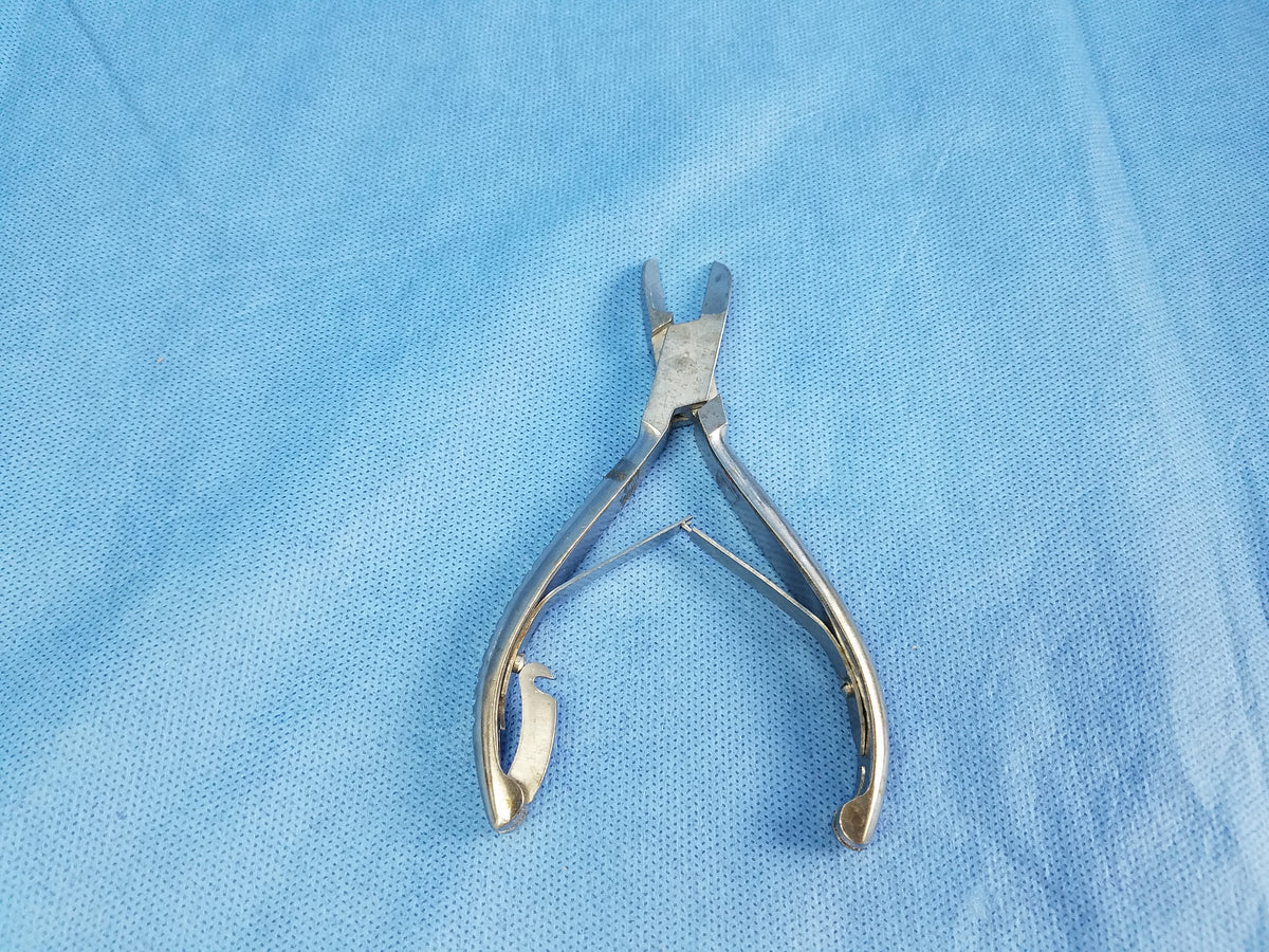 Stainless Steel Double Spring Podiatry Toenail Nipper Concave Jaws Surgical Podiatry Tool
