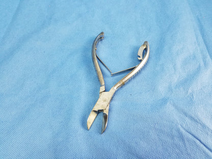 Stainless Steel Double Spring Podiatry Toenail Nipper Concave Jaws Surgical Podiatry Tool