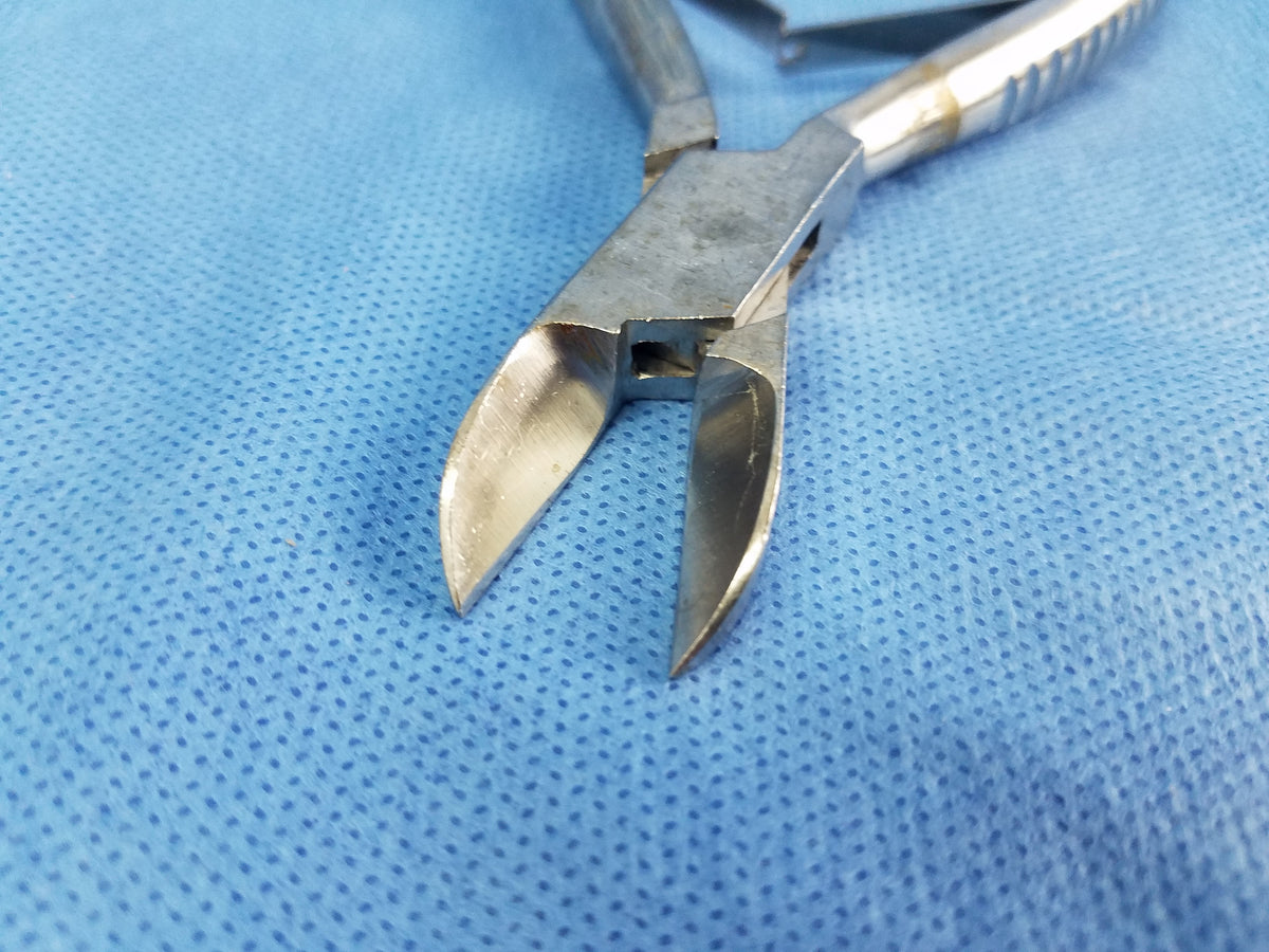 Stainless Steel Double Spring Podiatry Toenail Nipper Concave Jaws Surgical Podiatry Tool
