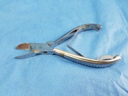 Stainless Steel Double Spring Podiatry Toenail Nipper Concave Jaws Surgical Podiatry Tool