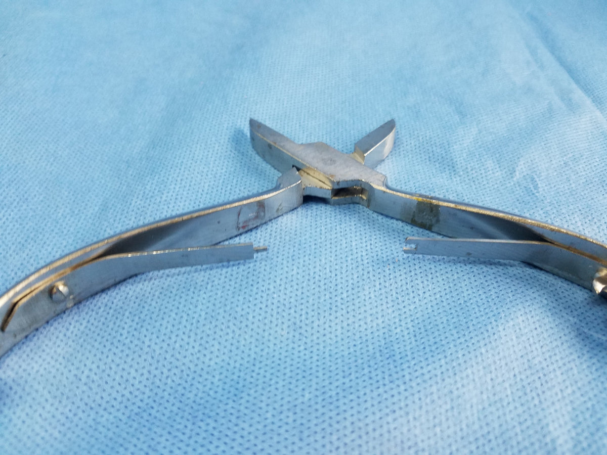 Stainless Steel Double Spring Podiatry Toenail Nipper Concave Jaws Surgical Podiatry Tool