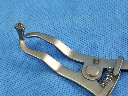 Hu-Friedy RDF Rubber Dam Clamp Forceps Dental Endodontic Instrument