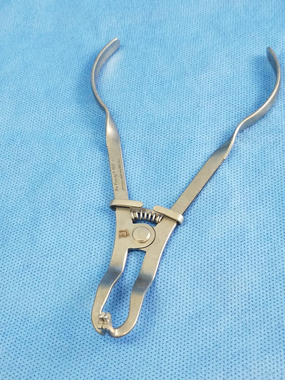 Hu-Friedy RDF Rubber Dam Clamp Forceps Dental Endodontic Instrument