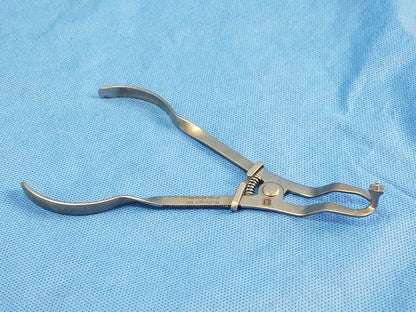 Hu-Friedy RDF Rubber Dam Clamp Forceps Dental Endodontic Instrument