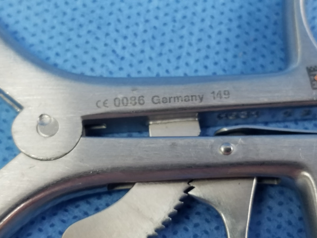 Symmetry 50-1195 Weitlaner Self Retaining Blunt Retractor