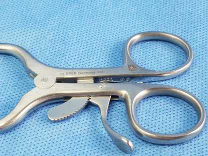 Symmetry 50-1195 Weitlaner Self Retaining Blunt Retractor