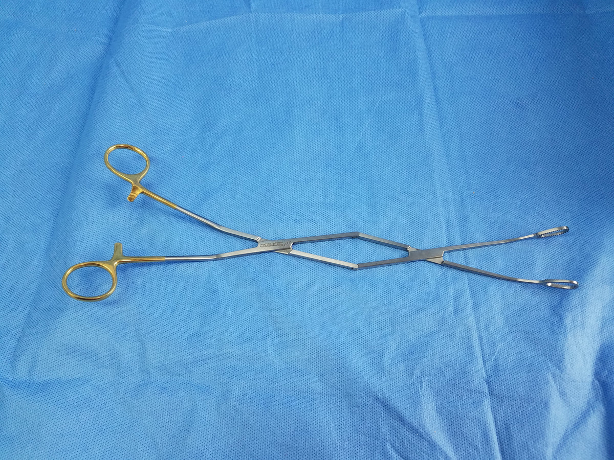 Sontec Curved Serrated Tunneling Forceps