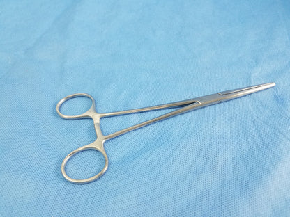 Codman Classic 34-4130 Straight Rochester Ochsner Forceps