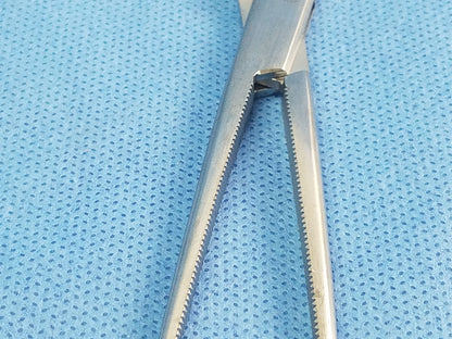 Codman Classic 34-4130 Straight Rochester Ochsner Forceps