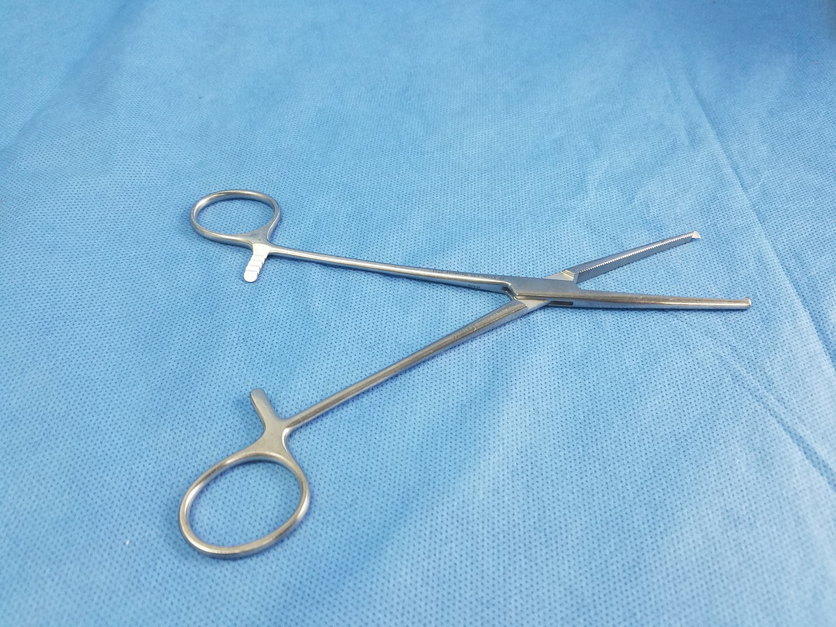 Codman Classic 34-4130 Straight Rochester Ochsner Forceps