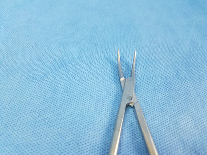 Stainless Steel Mayo Hegar Surgical Needle Holder Surgical Instrument
