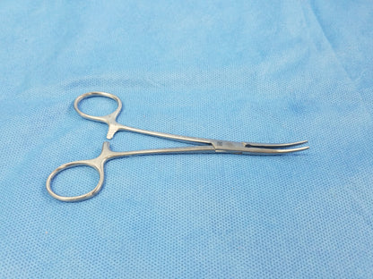 Hu-Friedy H2 Hemostat Scissor Curved Multipurpose Surgical Instrument