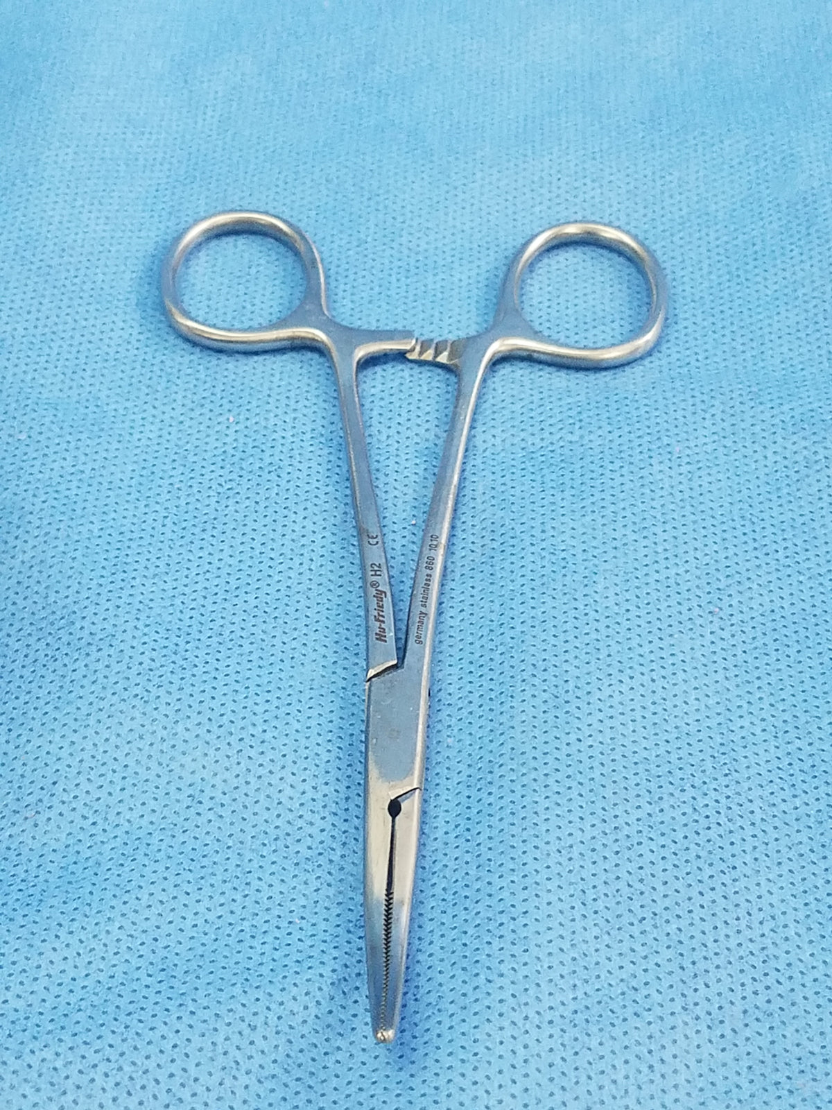 Hu-Friedy H2 Hemostat Scissor Curved Multipurpose Surgical Instrument