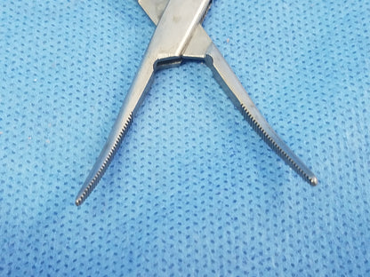 Hu-Friedy H2 Hemostat Scissor Curved Multipurpose Surgical Instrument