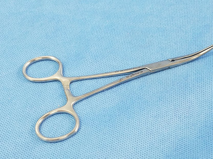 Hu-Friedy H2 Hemostat Scissor Curved Multipurpose Surgical Instrument