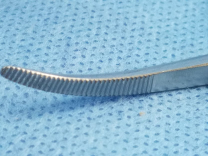Hu-Friedy H2 Hemostat Scissor Curved Multipurpose Surgical Instrument