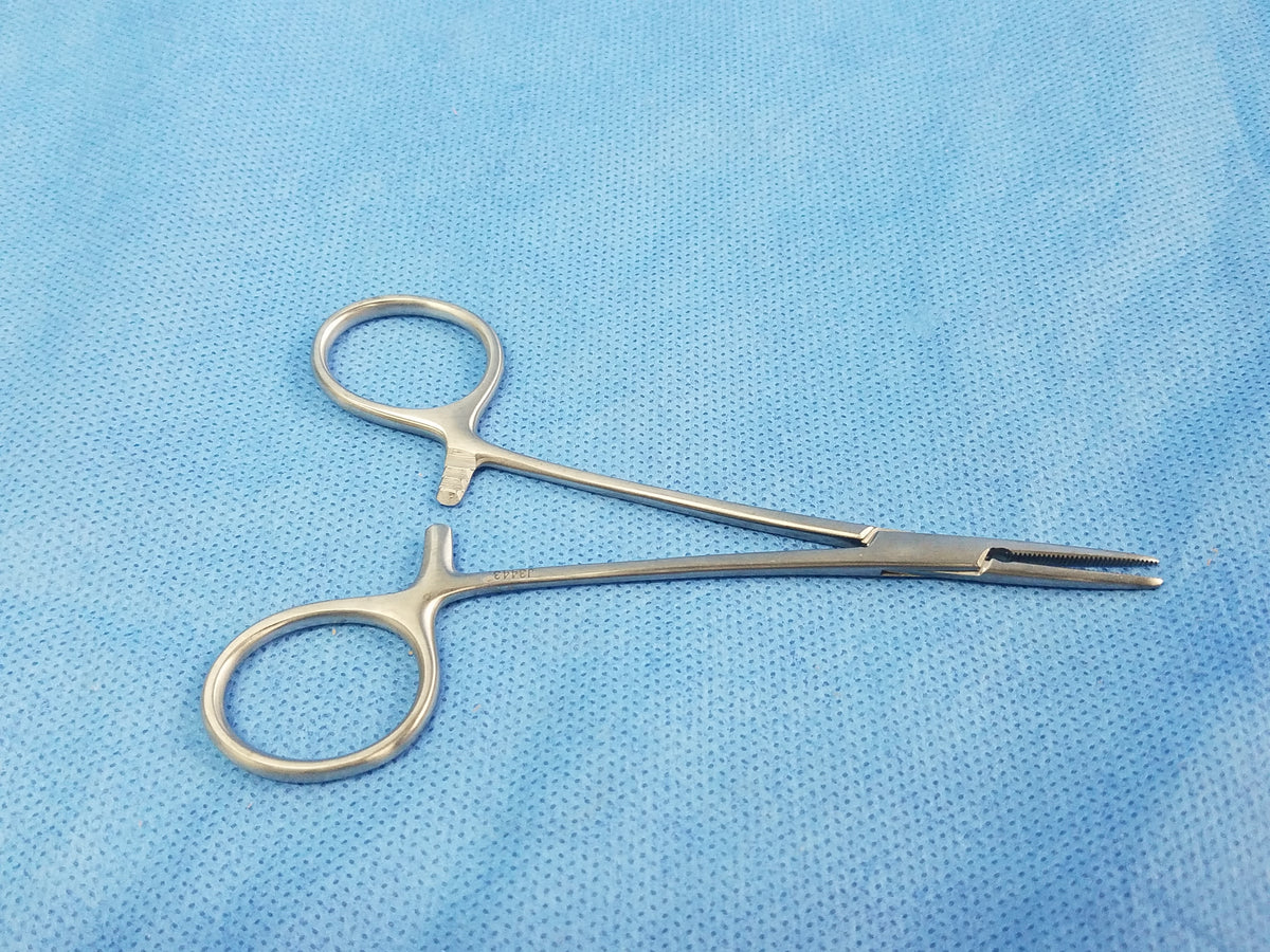 Hemostatic Surgical Kelly Locking Artery Forceps Hemostat Needle Holder