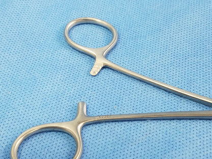 Hemostatic Surgical Kelly Locking Artery Forceps Hemostat Needle Holder