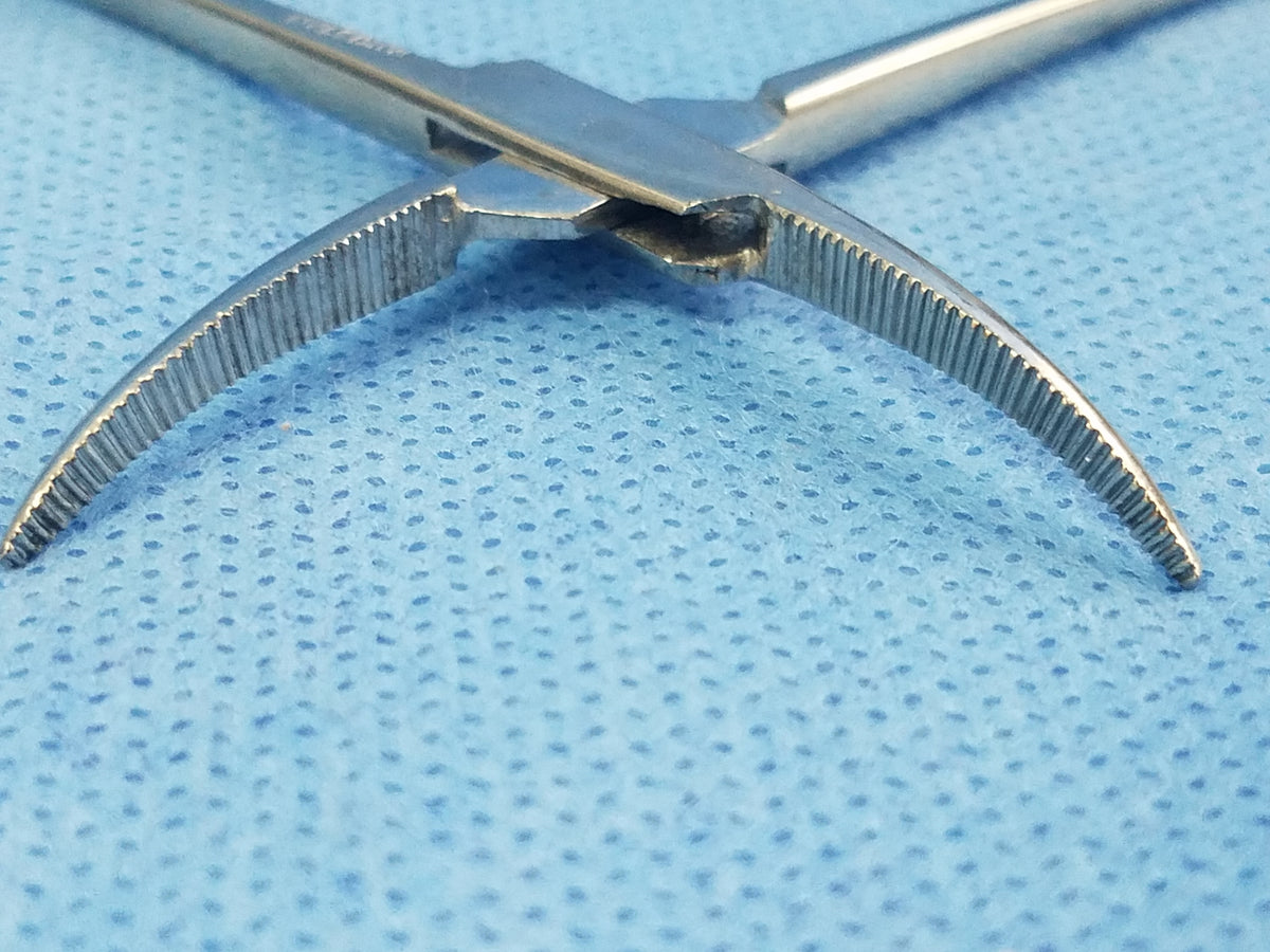 Kelly Rankin Hemostat Scissor Curved Multipurpose Surgical Instrument