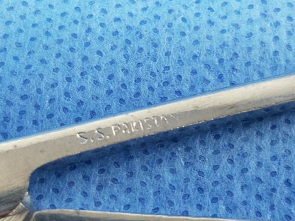 Straight Iris Scissor Stainless Steel Surgical Dental Tool