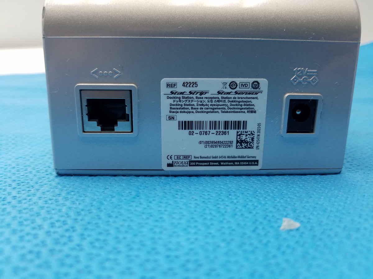 Nova Biomedical 44052 Stat Sensor Creatinine Meter With Docking Station Ref 42225