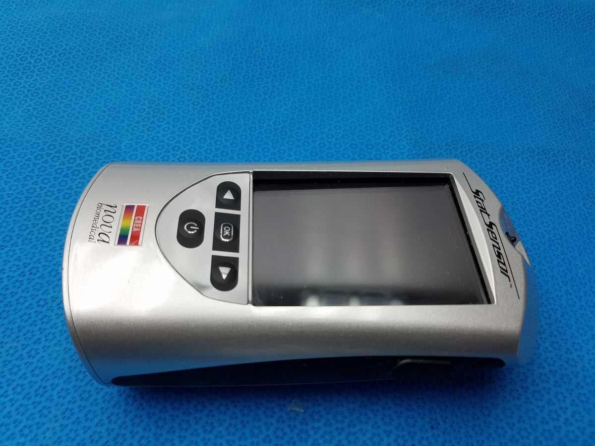 Nova Biomedical 44052 Stat Sensor Creatinine Meter With Docking Station Ref 42225
