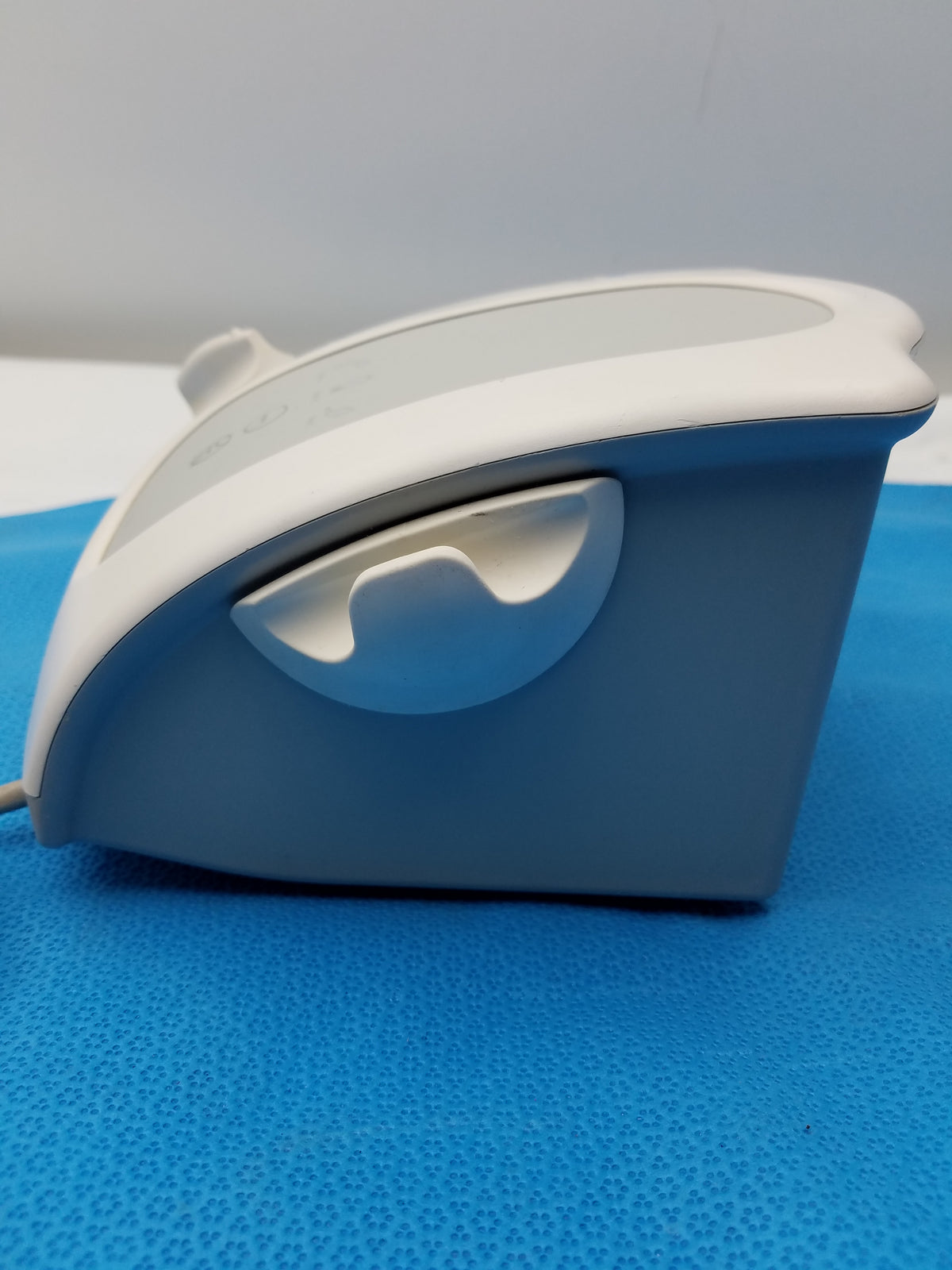 Dentsply Cavitron Plus Gen-136 Dental Ultrasonic Scaling Unit