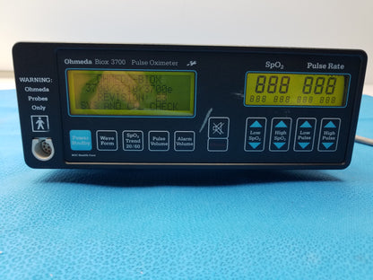 BOC Health Care Ohmeda Biox 3700 Pulse Oximeter Patient Monitor S/N FMAA00048