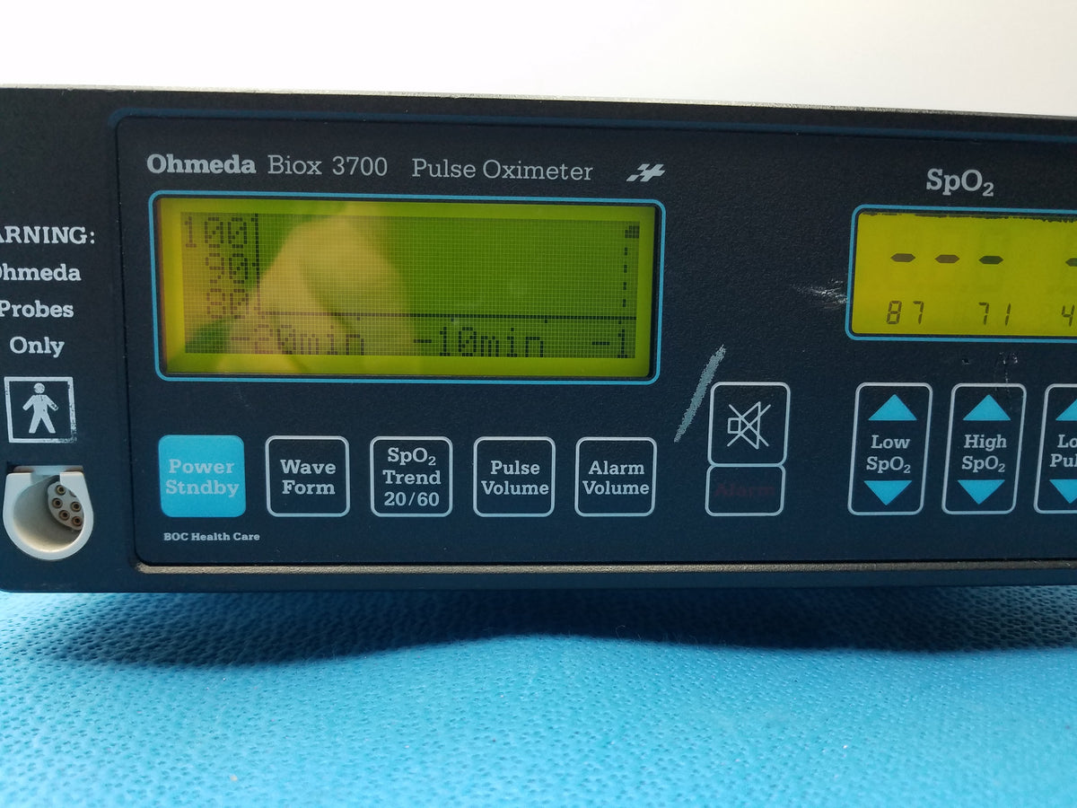 BOC Health Care Ohmeda Biox 3700 Pulse Oximeter Patient Monitor S/N FMAA00048