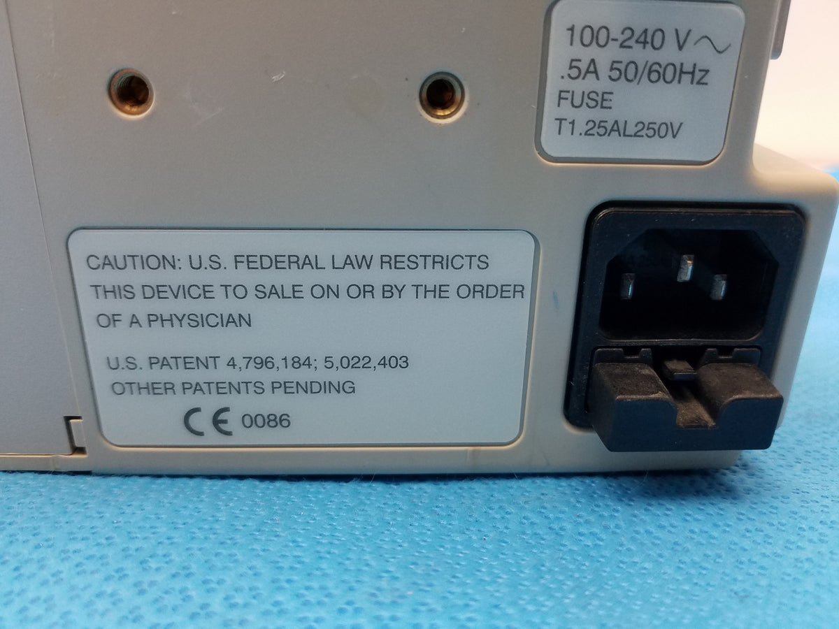 CasMed 740 MaxNIBP Patient Vital Sign Monitor