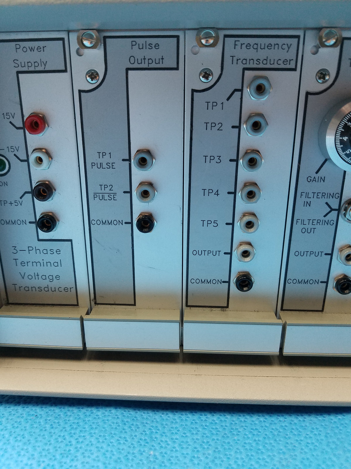 Ontario Hydro Technologies 3-Phase Terminal Voltage & Frequency Transducer Test System With US-CE-C External Junction Interface Blocks