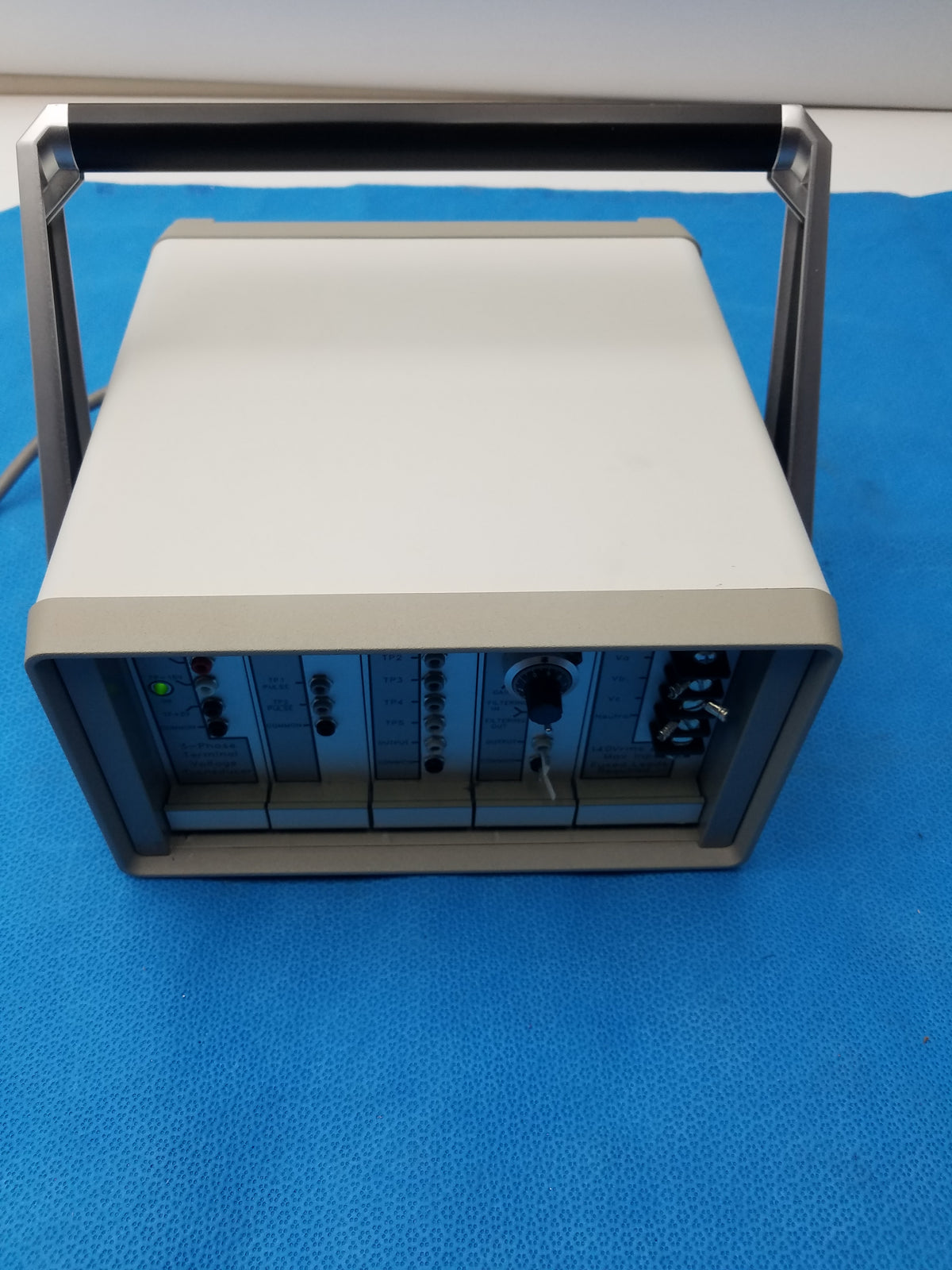 Ontario Hydro Technologies 3-Phase Terminal Voltage & Frequency Transducer Test System With Case